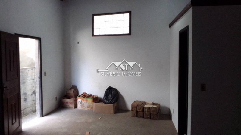 Casa à venda com 3 quartos, 150m² - Foto 11