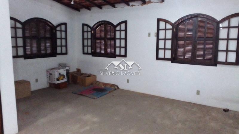 Casa à venda com 3 quartos, 150m² - Foto 12