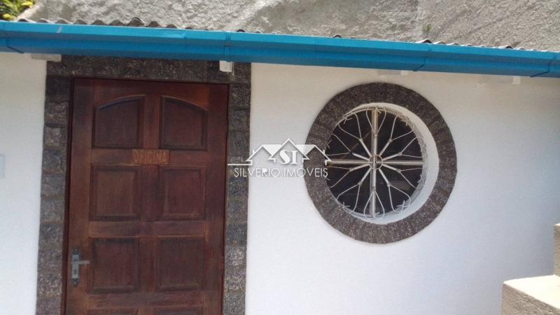 Casa à venda com 3 quartos, 150m² - Foto 18