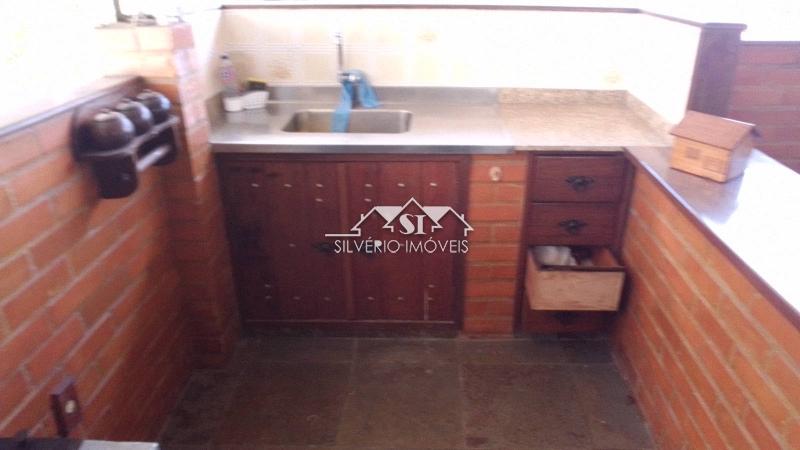 Casa à venda com 3 quartos, 150m² - Foto 26