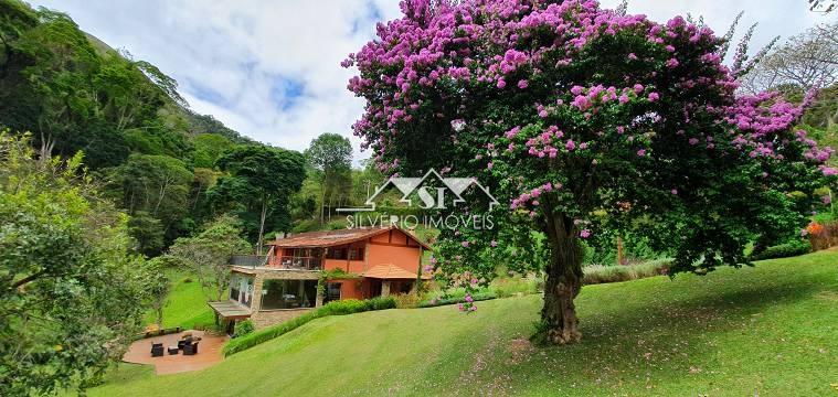 Chácara à venda com 6 quartos, 615m² - Foto 2
