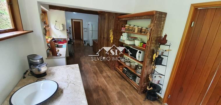 Chácara à venda com 6 quartos, 615m² - Foto 24