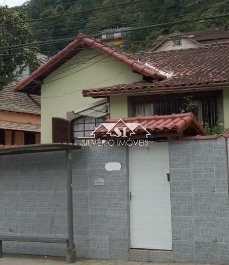 Casa à venda com 2 quartos, 90m² - Foto 17