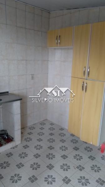 Casa à venda com 4 quartos, 80m² - Foto 6