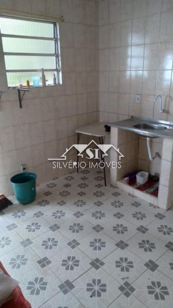 Casa à venda com 4 quartos, 80m² - Foto 8