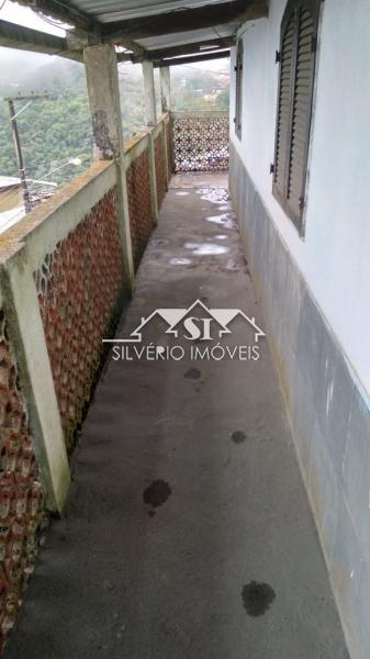 Casa à venda com 4 quartos, 80m² - Foto 12