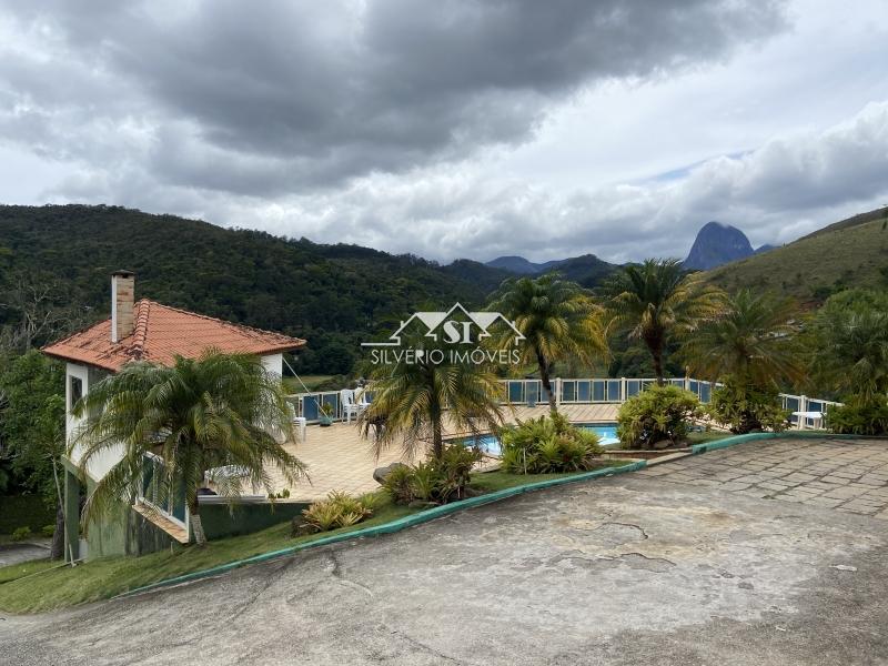 Casa à venda com 6 quartos, 1100m² - Foto 8