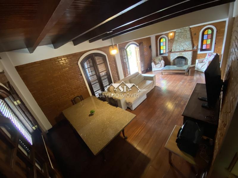 Casa à venda com 6 quartos, 1100m² - Foto 12