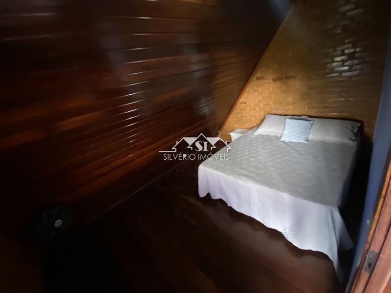 Casa à venda com 6 quartos, 1100m² - Foto 14