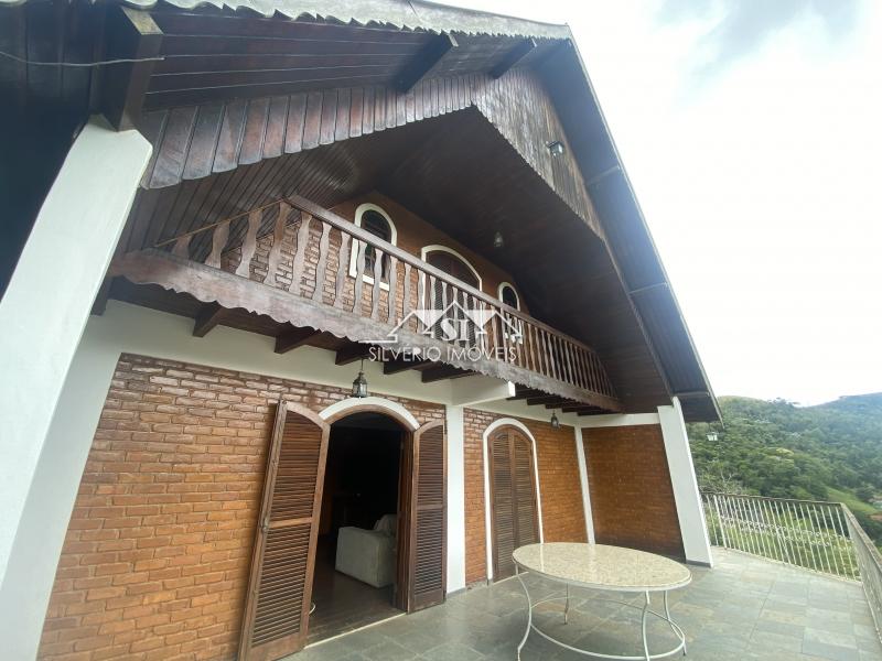 Casa à venda com 6 quartos, 1100m² - Foto 2