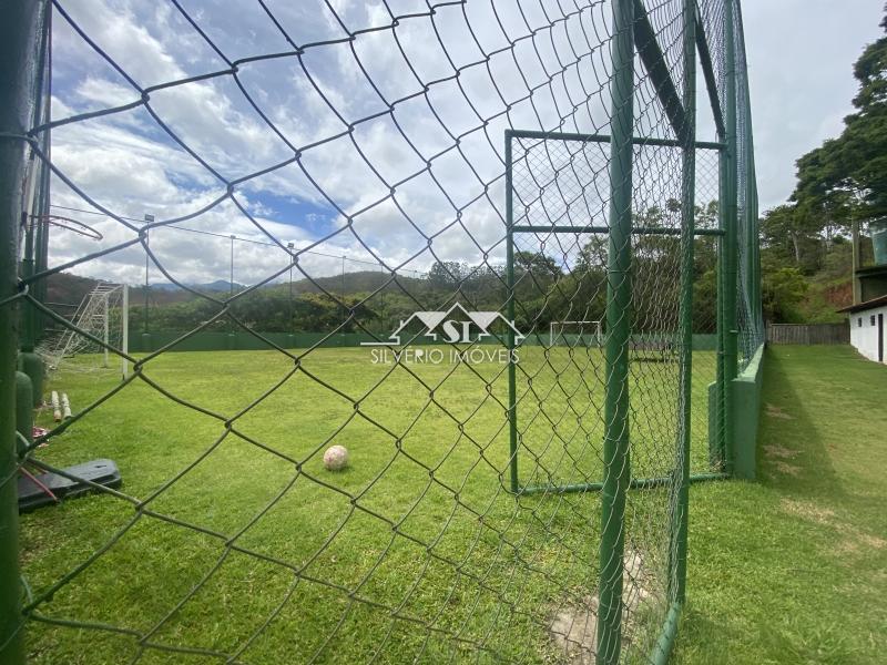 Casa à venda com 6 quartos, 1100m² - Foto 29