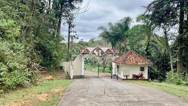 Terreno em Quarteirão Ingelhein - Petrópolis/RJ 