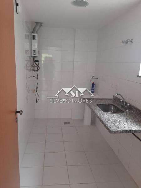 Apartamento à venda com 1 quarto, 45m² - Foto 2