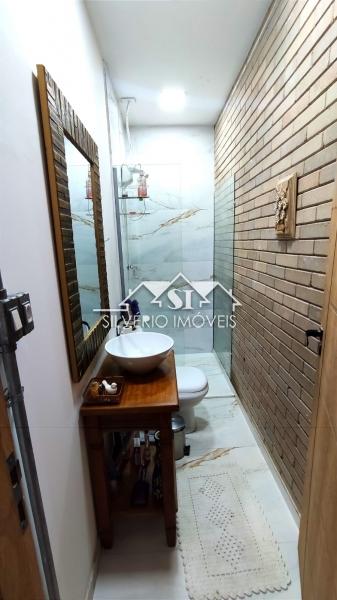 Casa à venda com 6 quartos, 230m² - Foto 9