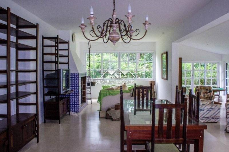 Casa à venda com 4 quartos, 350m² - Foto 7