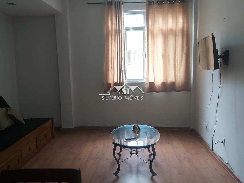 Apartamento à venda com 2 quartos, 60m² - Foto 2