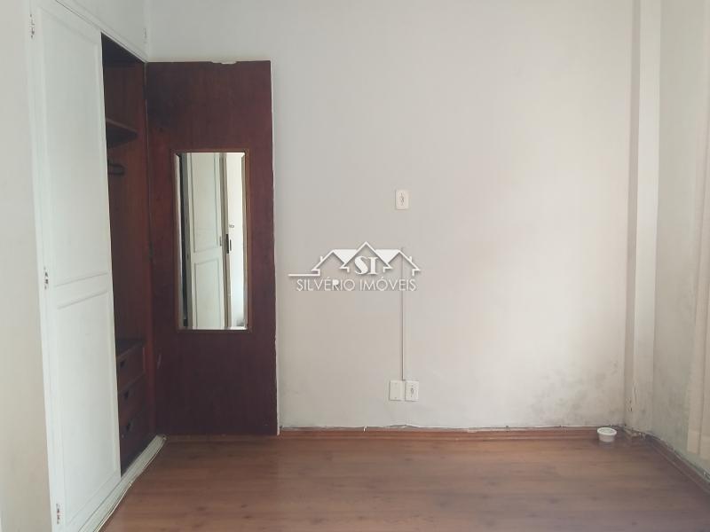 Apartamento à venda com 2 quartos, 60m² - Foto 11