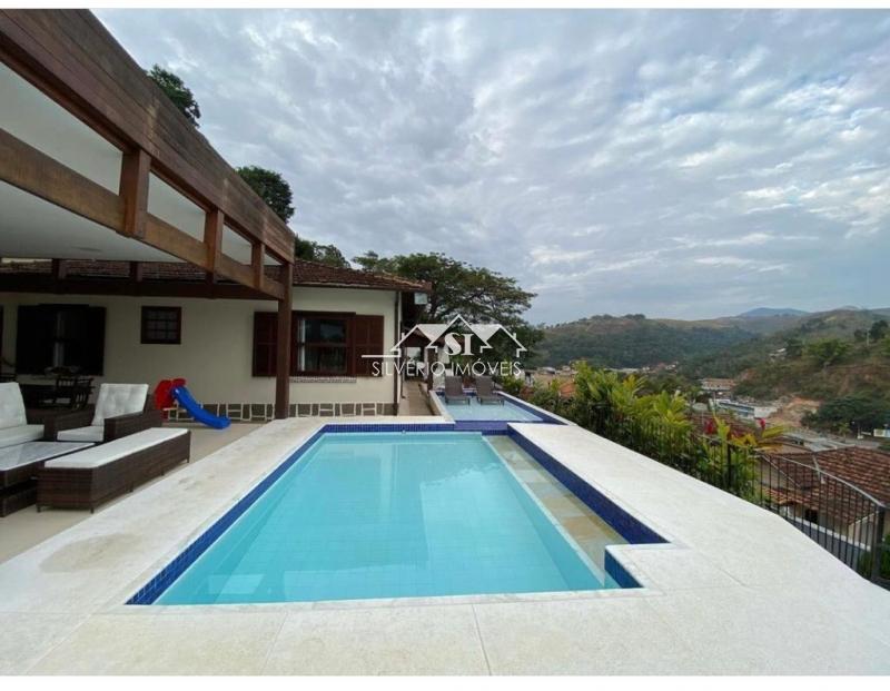 Casa à venda com 5 quartos, 500m² - Foto 3
