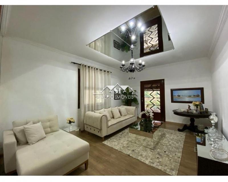 Casa à venda com 5 quartos, 500m² - Foto 4