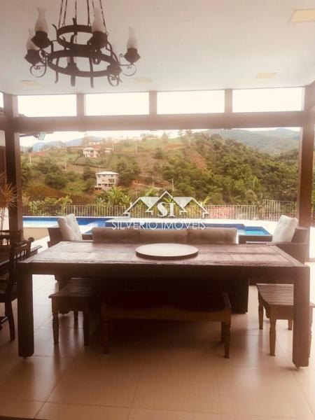 Casa à venda com 5 quartos, 500m² - Foto 17