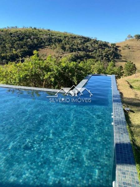 Fazenda à venda e aluguel com 5 quartos, 600m² - Foto 11