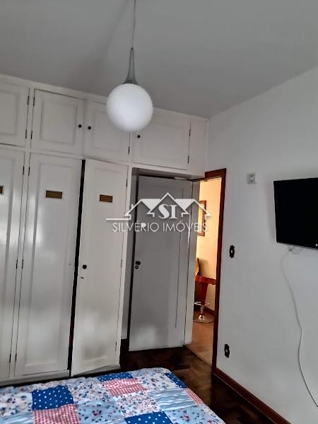 Apartamento à venda com 2 quartos, 62m² - Foto 11