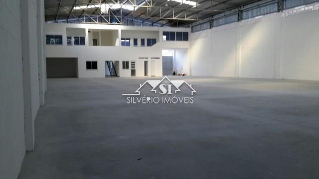 Depósito-Galpão-Armazém para alugar, 1100m² - Foto 6