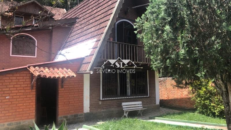 Casa à venda com 6 quartos, 350m² - Foto 10