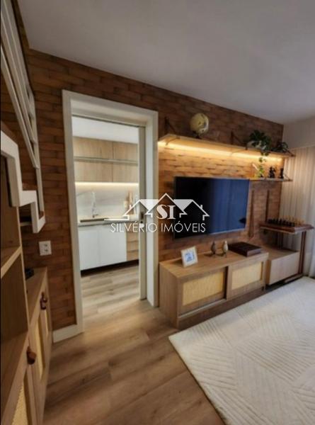 Apartamento à venda com 2 quartos, 65m² - Foto 4
