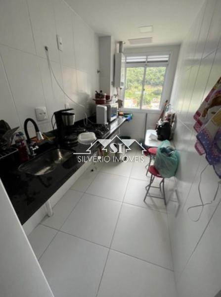 Apartamento à venda com 2 quartos, 60m² - Foto 5