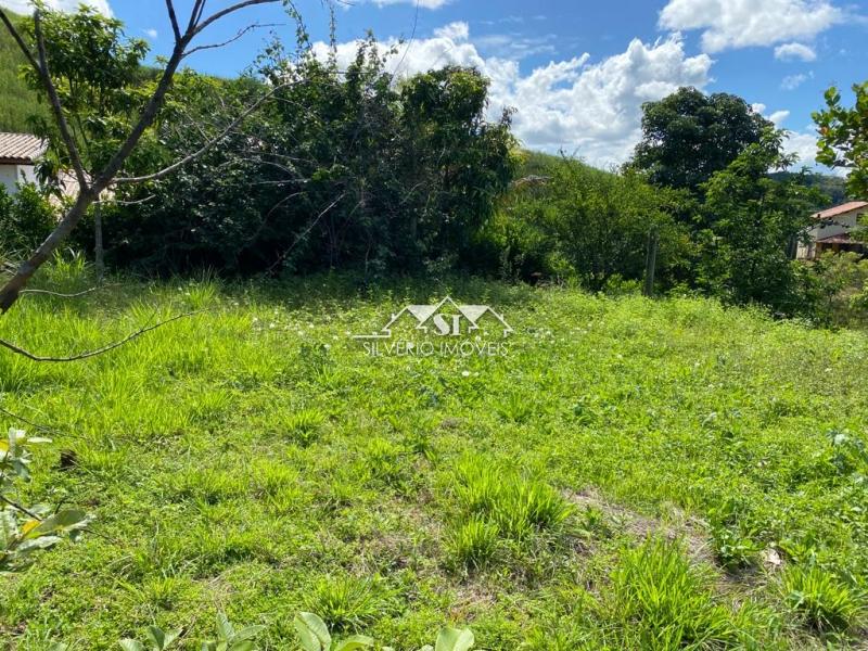 Terreno em Moura Brasil - Tres Rios/RJ 