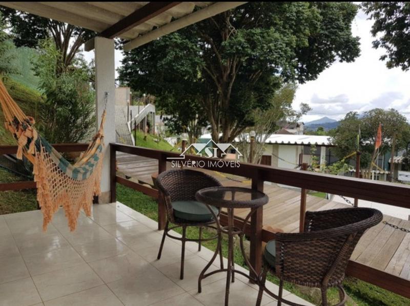 Casa em Quebra Frascos  - Teresópolis/RJ  - 10 Quartos