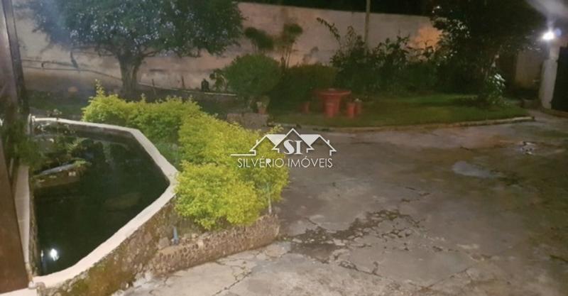 Casa à venda com 3 quartos, 103m² - Foto 4