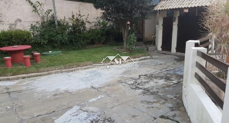Casa à venda com 3 quartos, 103m² - Foto 8