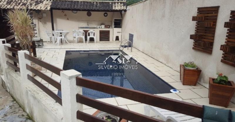 Casa em Corrêas - Petrópolis/RJ  - 3 Quartos