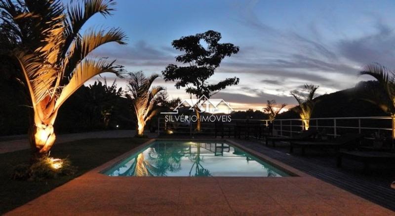 Casa à venda e aluguel com 6 quartos, 700m² - Foto 3