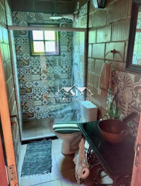 Casa à venda com 2 quartos, 200m² - Foto 12