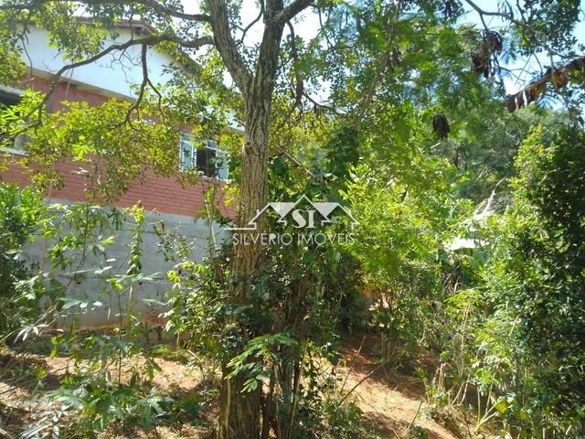 Casa à venda com 1 quarto, 363m² - Foto 3