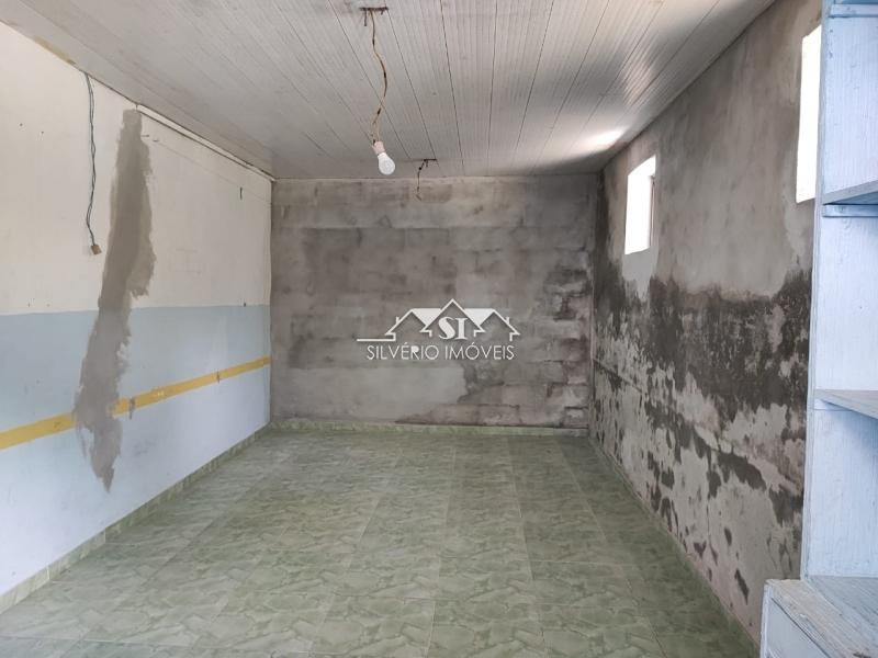 Casa à venda com 6 quartos, 250m² - Foto 13