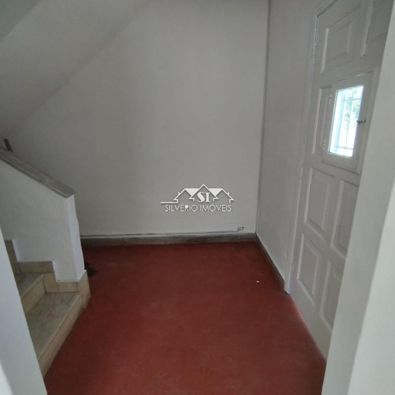 Casa à venda com 6 quartos, 250m² - Foto 39