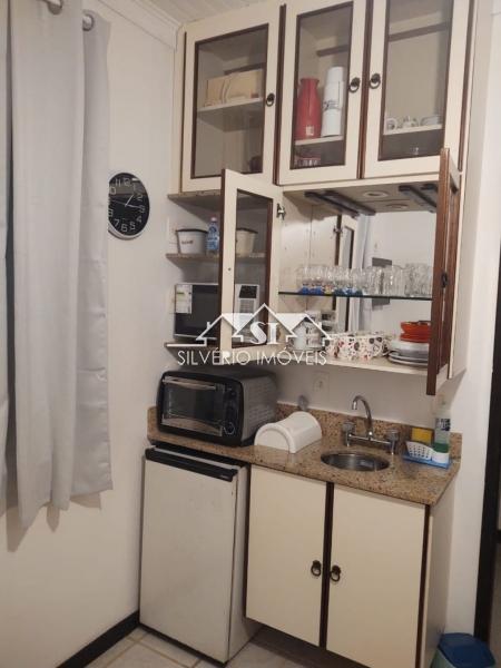 Apartamento à venda com 1 quarto, 18m² - Foto 2