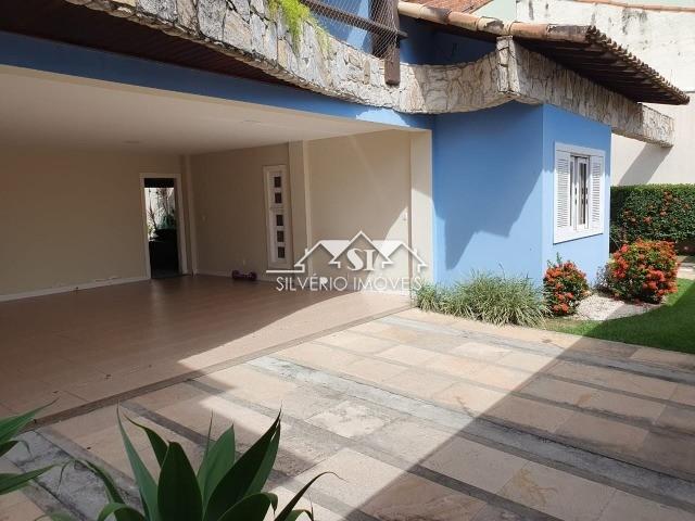 Casa à venda com 4 quartos, 323m² - Foto 2