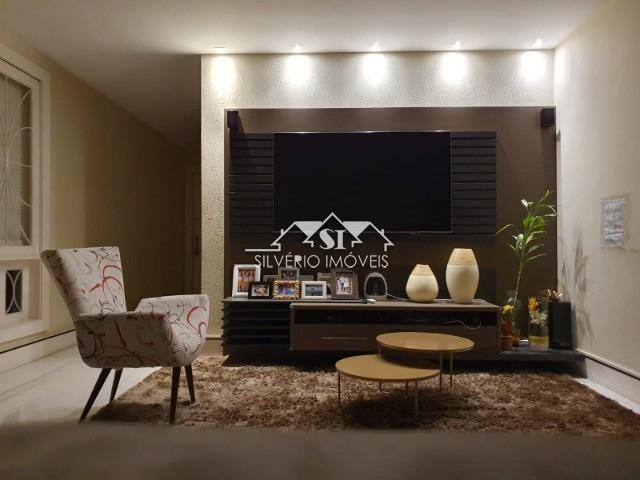 Casa à venda com 4 quartos, 323m² - Foto 11
