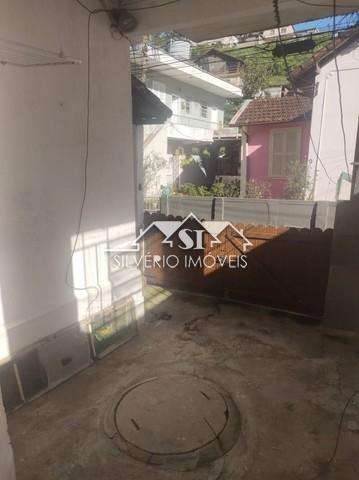Casa à venda com 3 quartos, 75m² - Foto 5