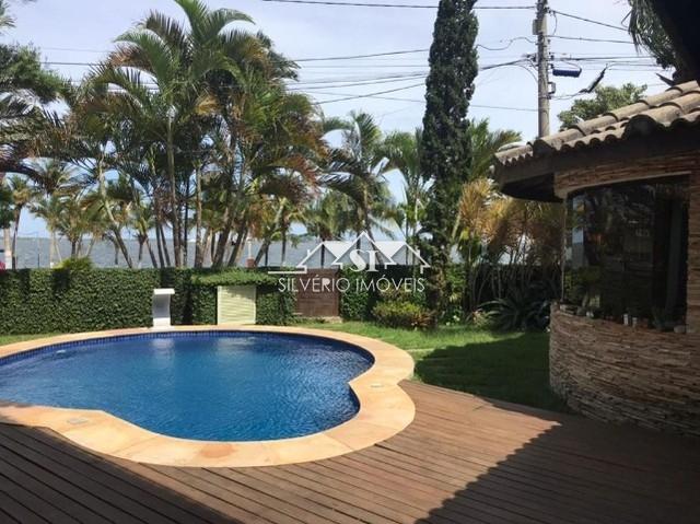 Casa em Centro - Cabo Frio/RJ  - 4 Quartos