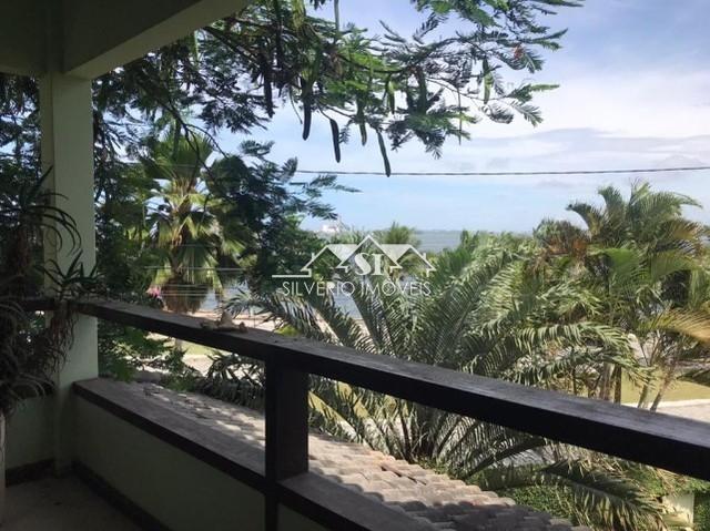 Casa à venda com 4 quartos, 330m² - Foto 2