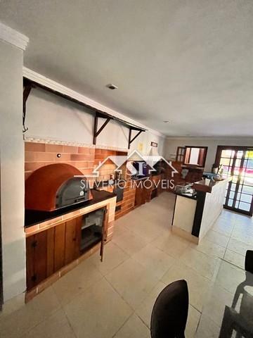 Casa à venda com 10 quartos, 1020m² - Foto 3
