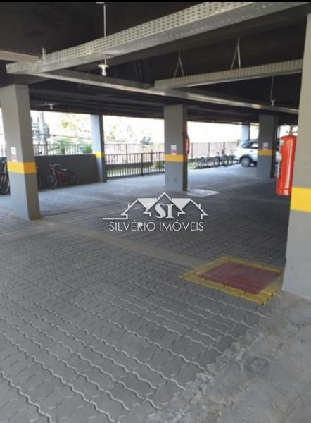Apartamento à venda com 1 quarto, 49m² - Foto 8