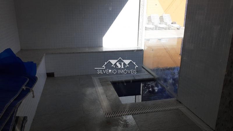 Casa à venda com 3 quartos, 395m² - Foto 16