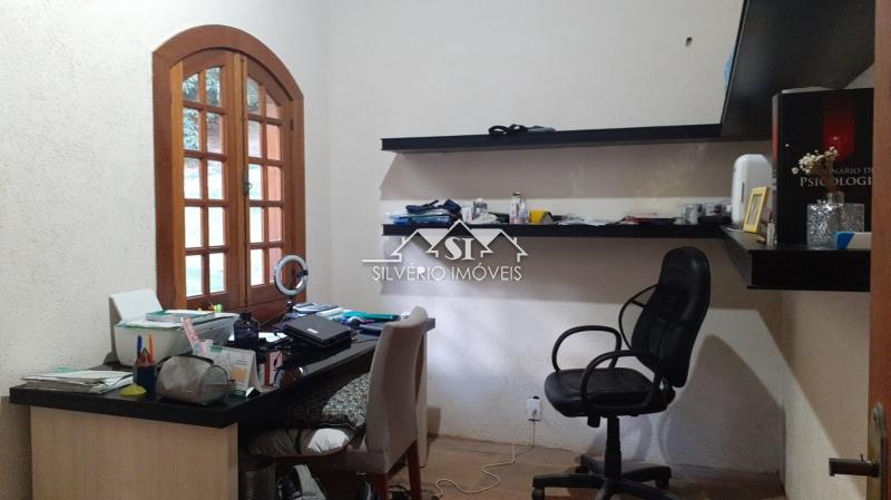 Casa à venda com 3 quartos, 395m² - Foto 27